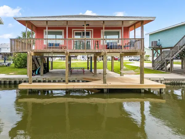 21804 Deaf P Smith Drive, Galveston, TX 77554