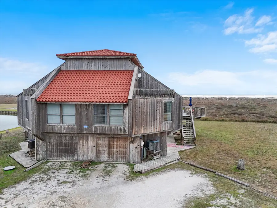 189 Private Road 638 #42, Matagorda, TX 77457 - Image #2