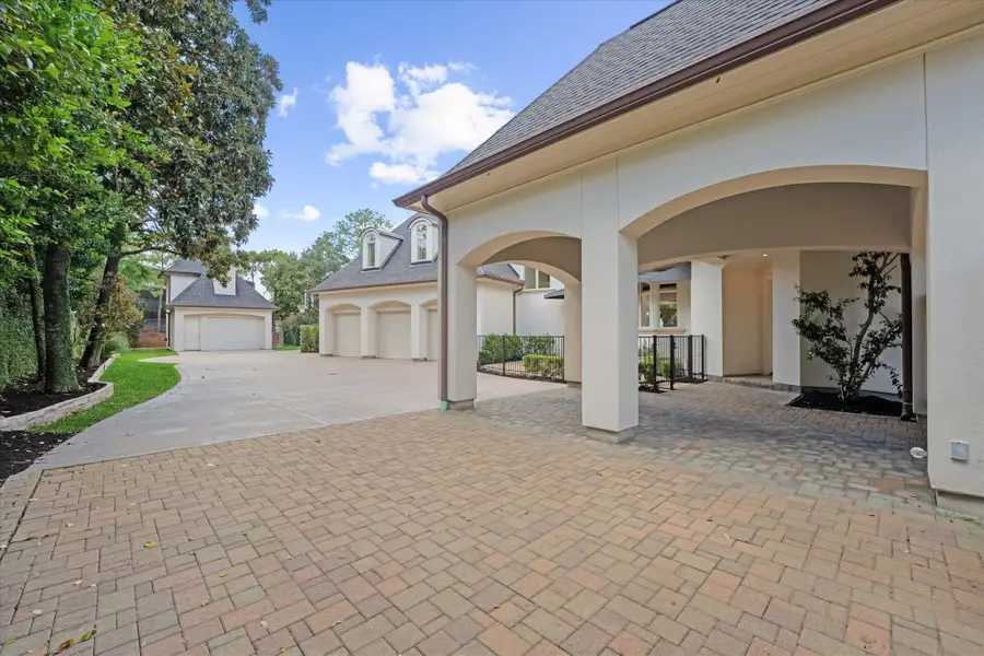 5506 Russett Drive, Houston, TX 77056 - Image #3