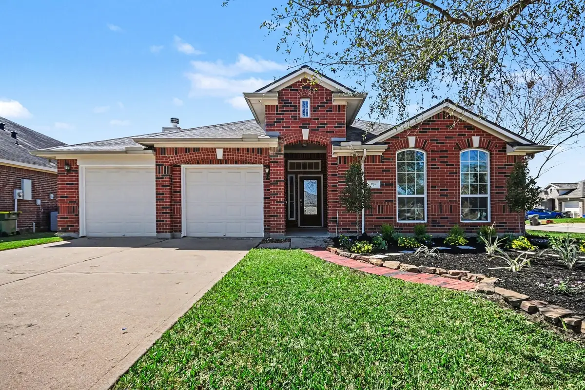 2980 Sandy Bank Court, Pearland, TX 77581 - #1