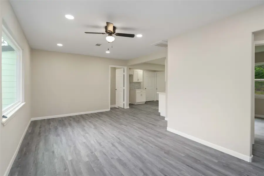 9409 Fairland Drive, Houston, TX 77051 - Image #3