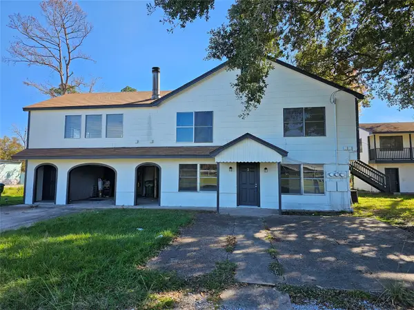 105 W Linney Street, Dayton, TX 77535