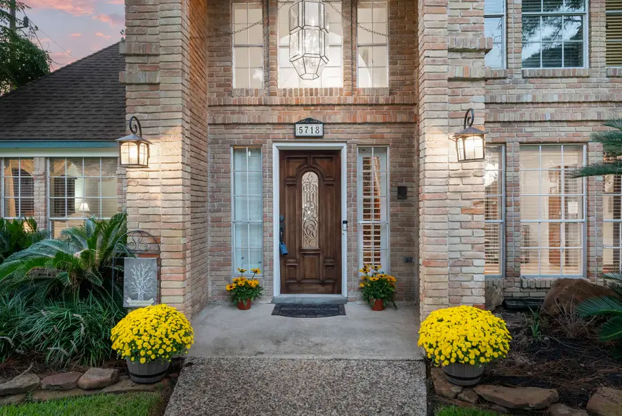 5718 Glenmere Lane, Spring, TX 77379 - Image #3