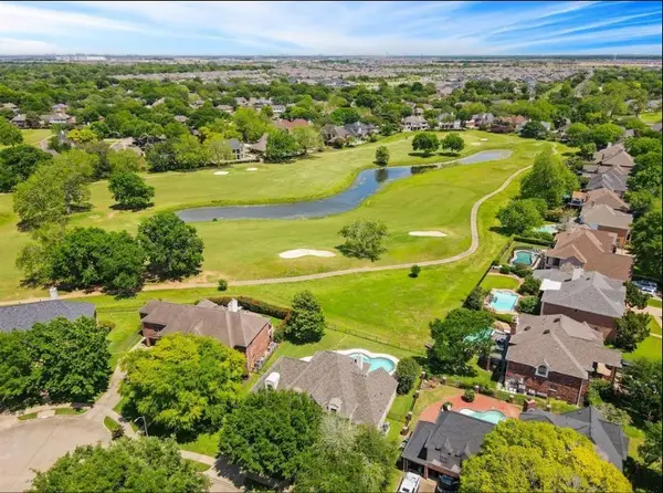 1711 Surrey Court, Richmond, TX 77406