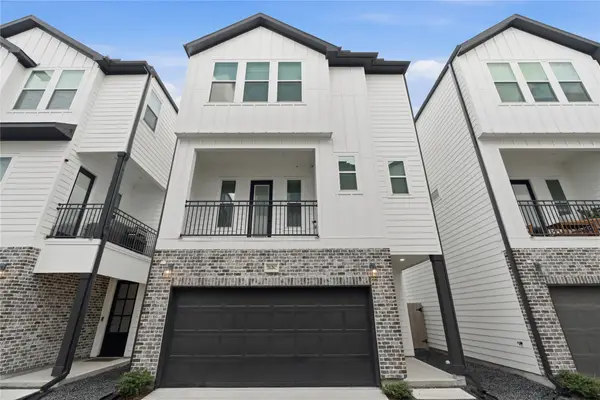 712 W Donovan Street #C, Houston, TX 77091