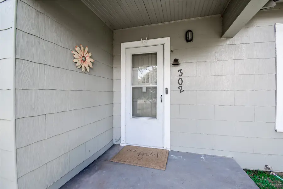 302 Damon Street, Richmond, TX 77406-3708 - Image #3