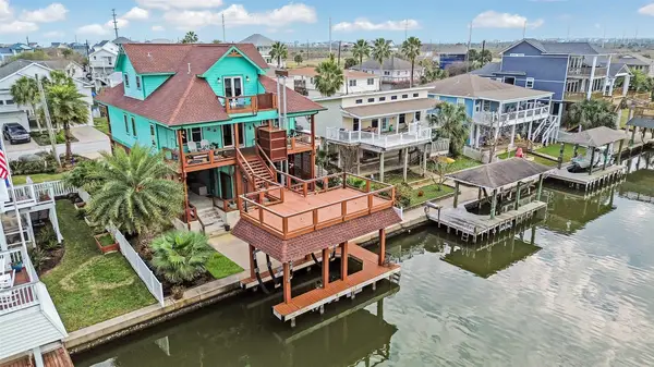 12824 E Madrid, Galveston, TX 77554