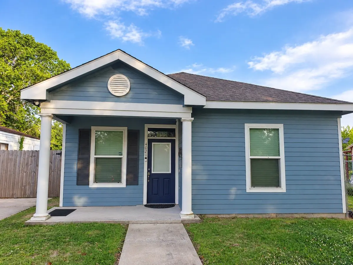 4021 Lakeshore Drive, Port Arthur, TX 77642 - #1