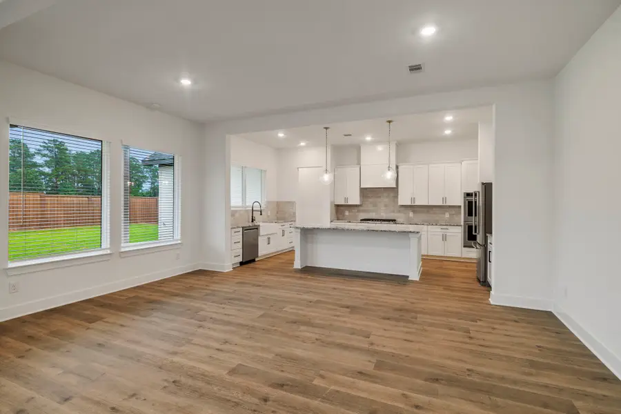 5633 Marigold Mile Drive, Magnolia, TX 77354 - Image #2