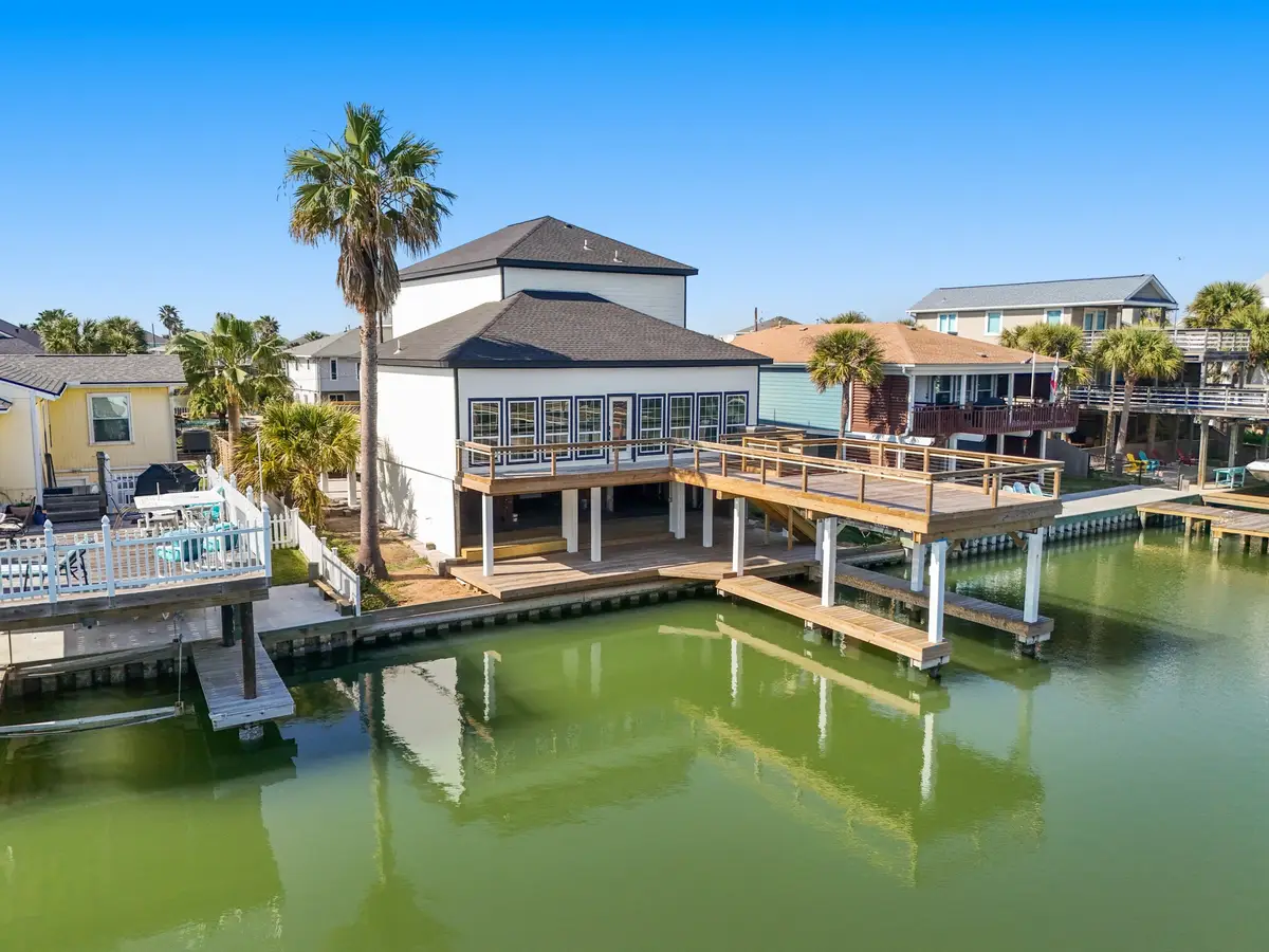 16623 Jamaica Cove Road, Jamaica Beach, TX 77554 - #1