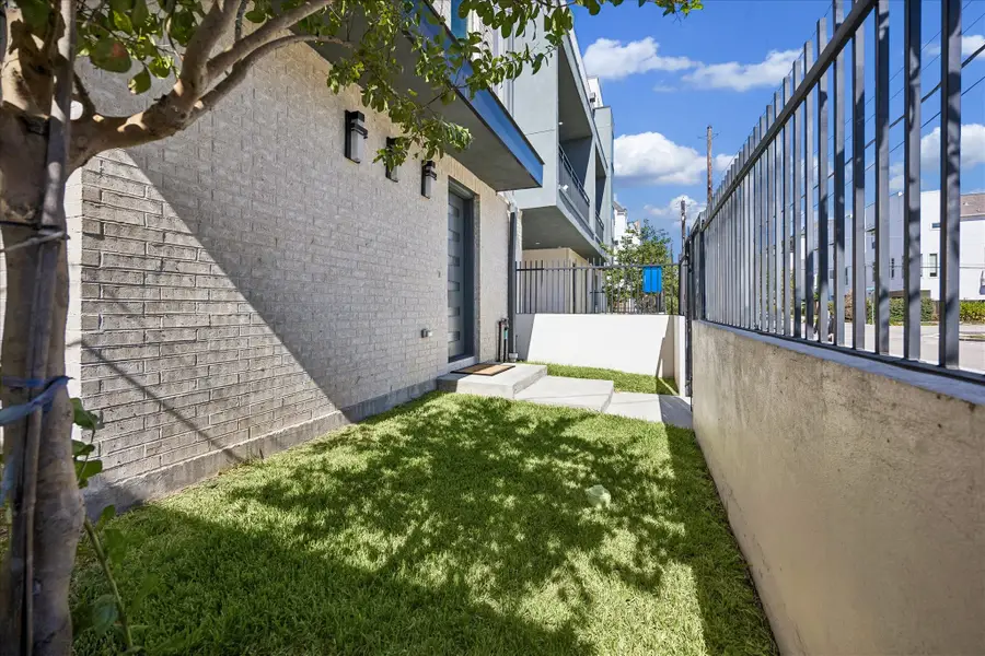 4208 Driscoll Street, Houston, TX 77098 - #3