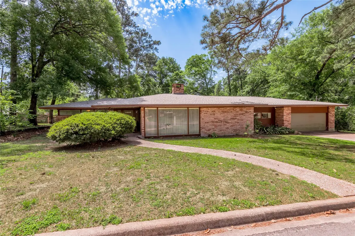 1805 16th Street, Huntsville, TX 77340 - #1