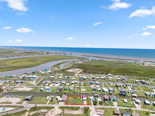 1087 County Road 201, Sargent, TX 77414