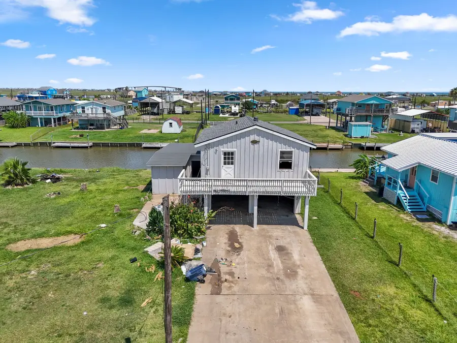 1087 County Road 201, Sargent, TX 77414 - Image #3