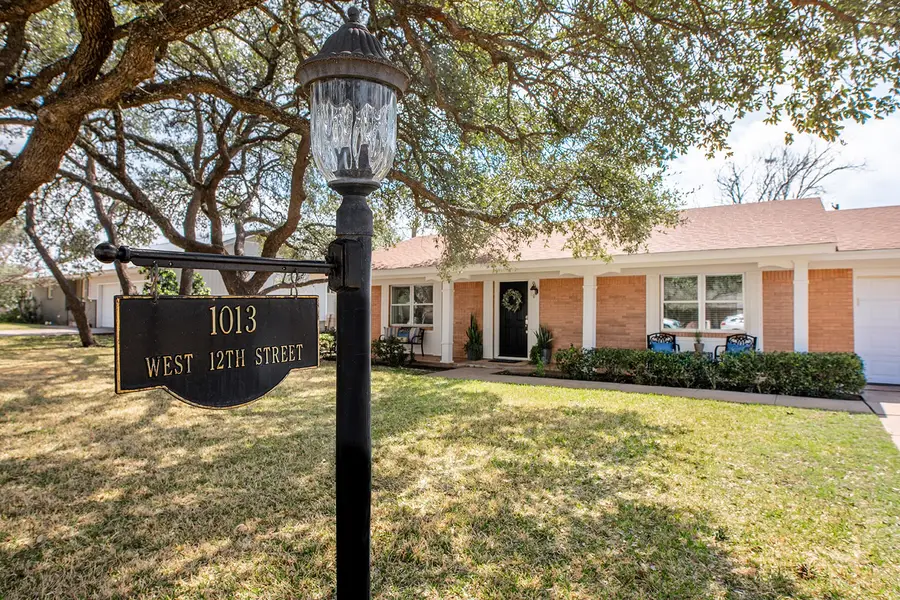 1013 W 12th Street, Brady, TX 76825 - #2