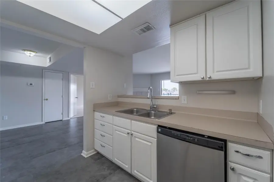 2824 S Bartell Drive #39, Houston, TX 77054 - Image #3