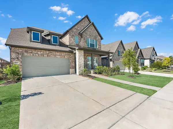 11823 Sawgrass Drive, Mont Belvieu, TX 77523