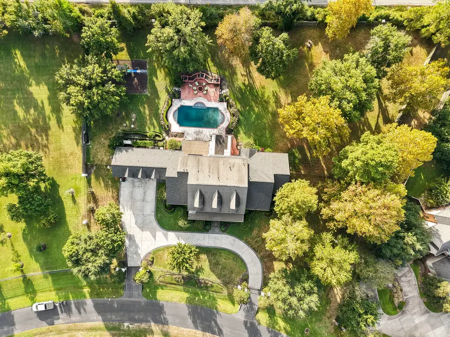 9811 Stonebridge Lake Drive, Tomball, TX 77375 - Image #3