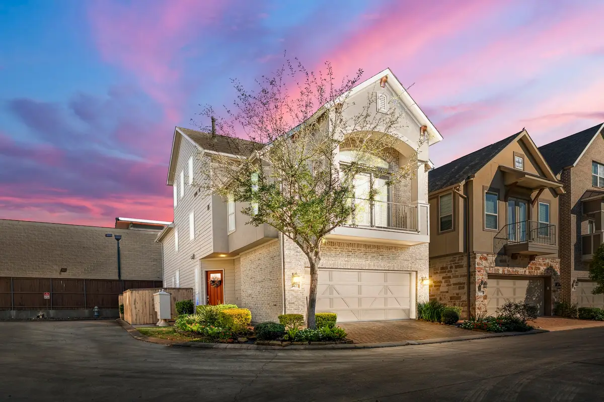 8422 Oak Leaf Point Drive, Houston, TX 77055 - Image #1