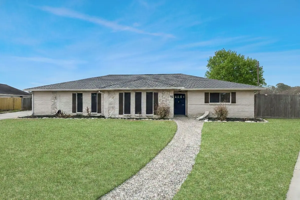 15 Haverford Lane, Friendswood, TX 77546 - #1