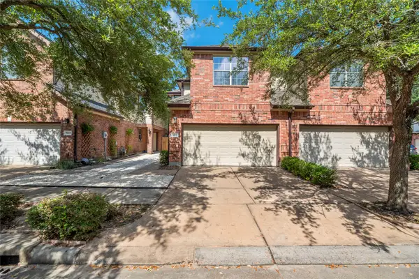 5227 Brinkman Court, Houston, TX 77091