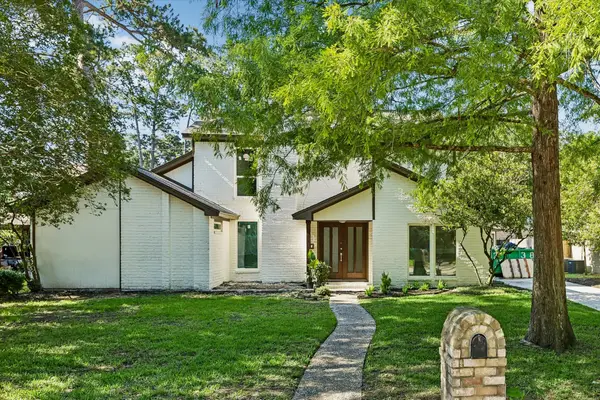 11947 Fawnview Drive, Houston, TX 77070
