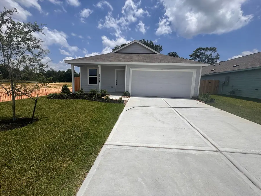 25668 Rose Creek Drive, Cleveland, TX 77328 - Image #2