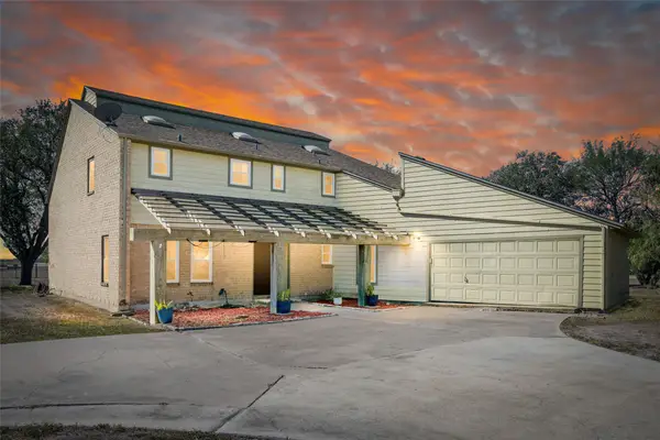 3649 County Road 52b, Robstown, TX 78380