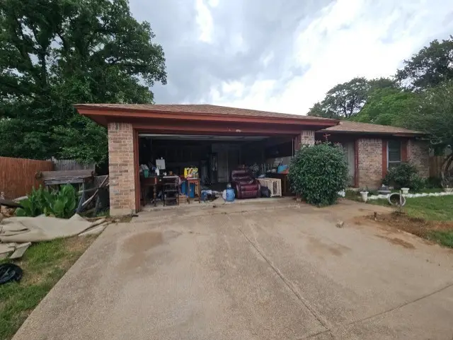 5704 Woodsetter Court, Arlington, TX 76017 - #1