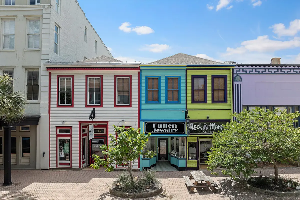 2213 Postoffice, Galveston, TX 77550 - Image #1