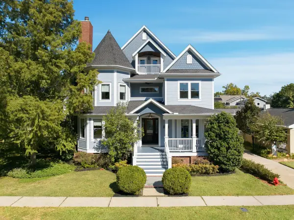 607 E 15th Street, Houston, TX 77008