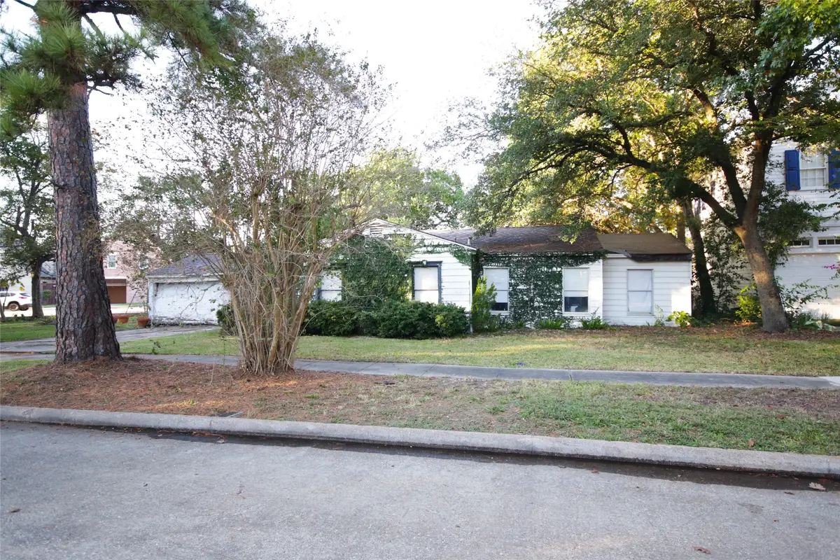 4210 Coleridge Street, Houston, TX 77005 - Image #1