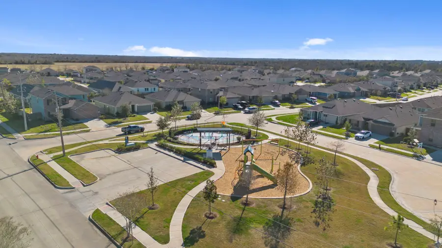 1203 Lancer Leap Drive, Alvin, TX 77511 - Image #2