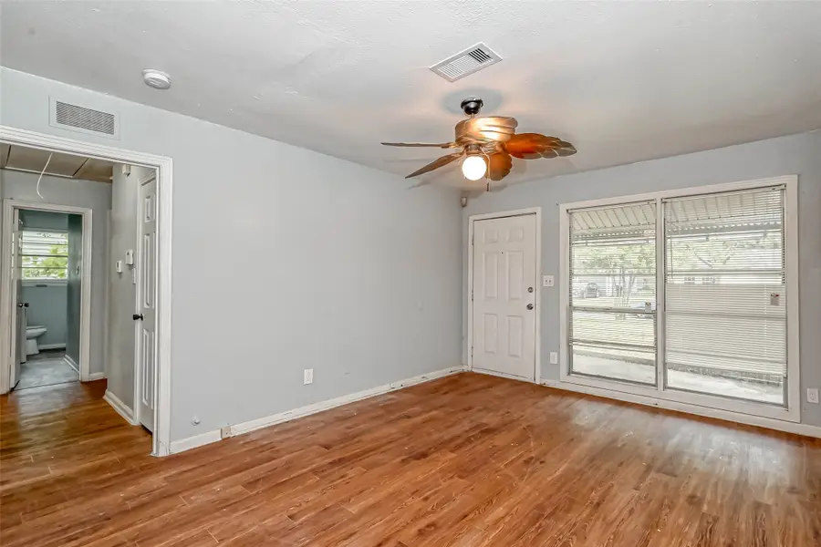 5707 Lakefield Drive, Houston, TX 77033 - #2