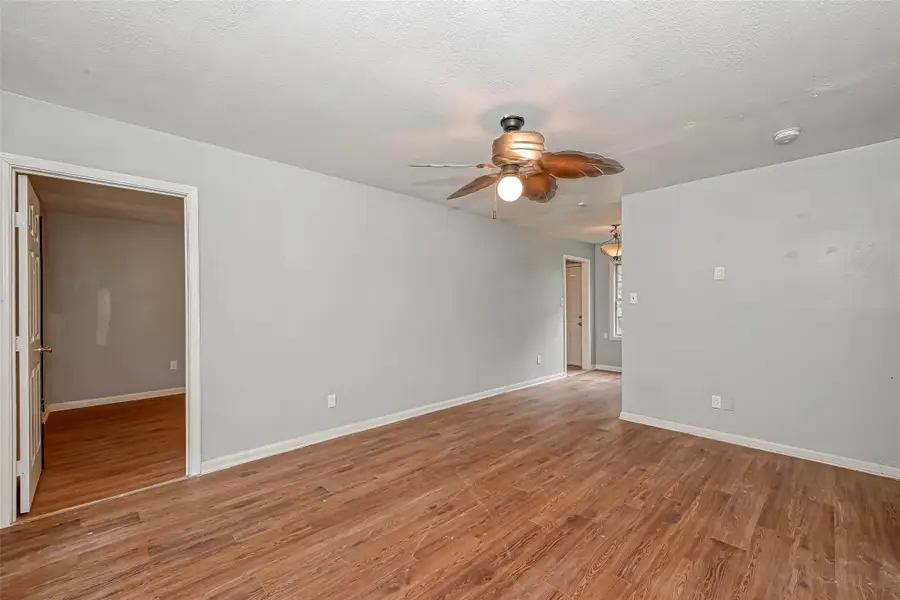 5707 Lakefield Drive, Houston, TX 77033 - #3