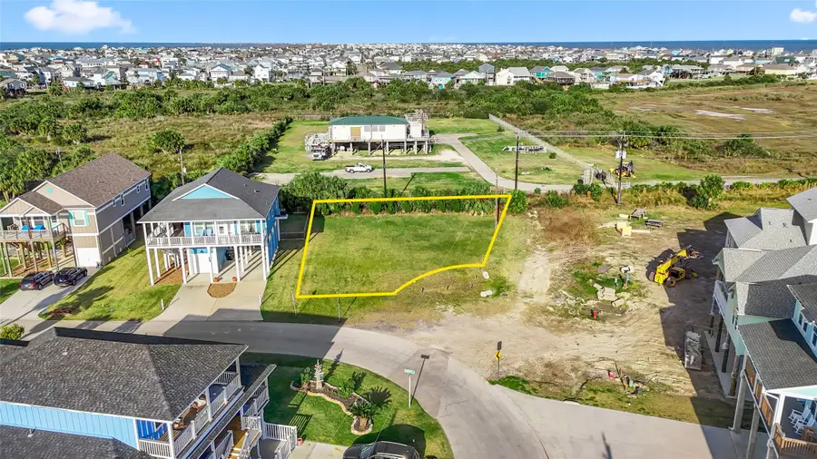 3935 Laguna Drive, Galveston, TX 77554 - #2