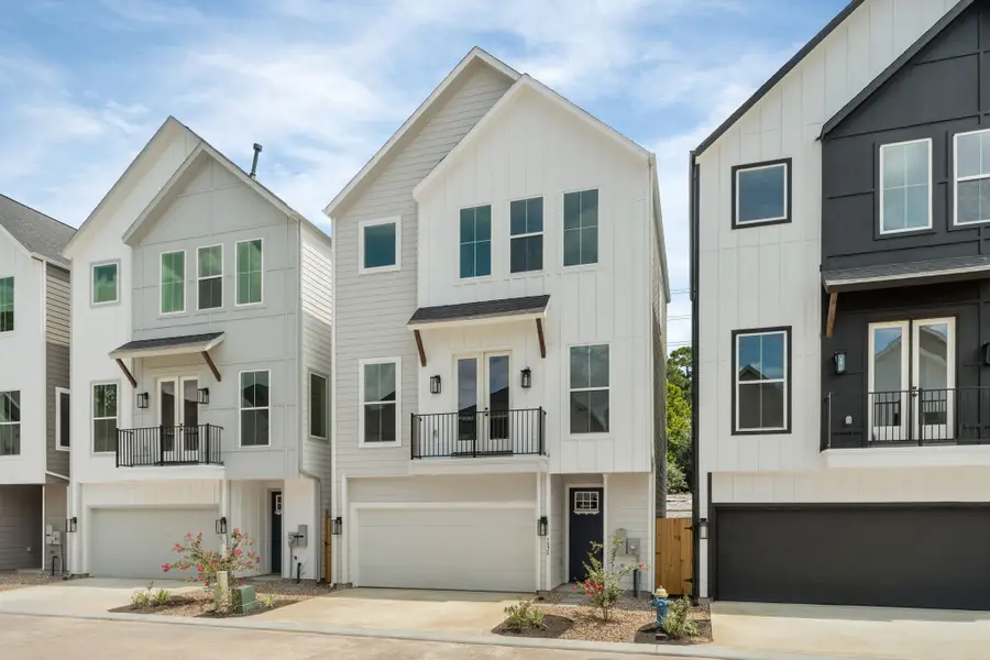 5822 Highland Sun Lane, Houston, TX 77091 - Image #2