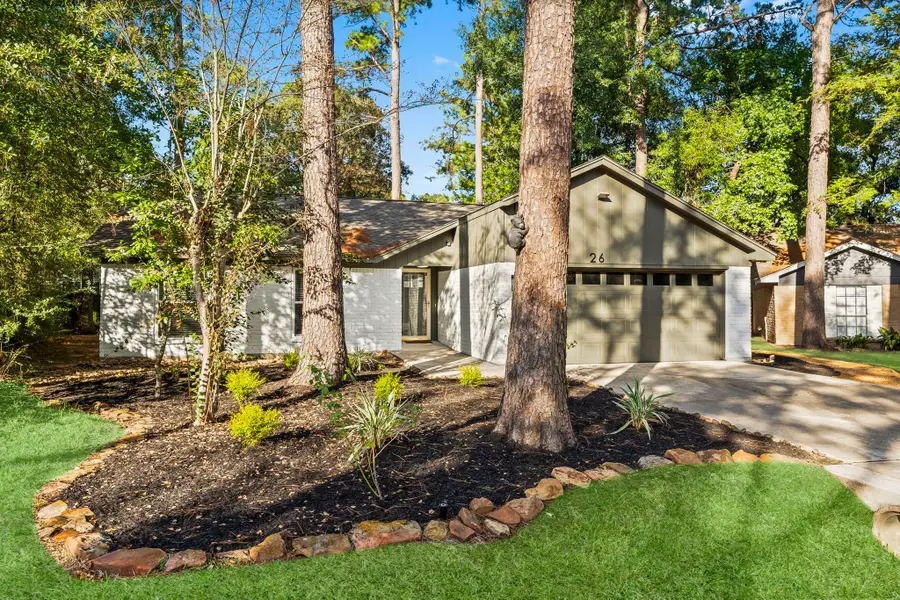 26 E Woodtimber Court, The Woodlands, TX 77381 - Image #3
