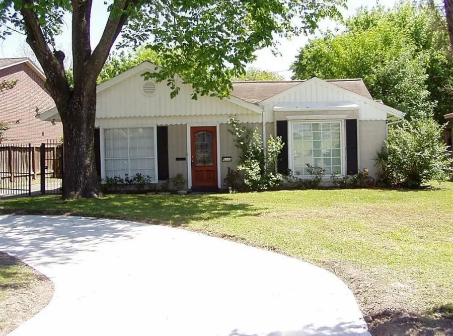 6203 S Rice Avenue, Bellaire, TX 77401 - #2