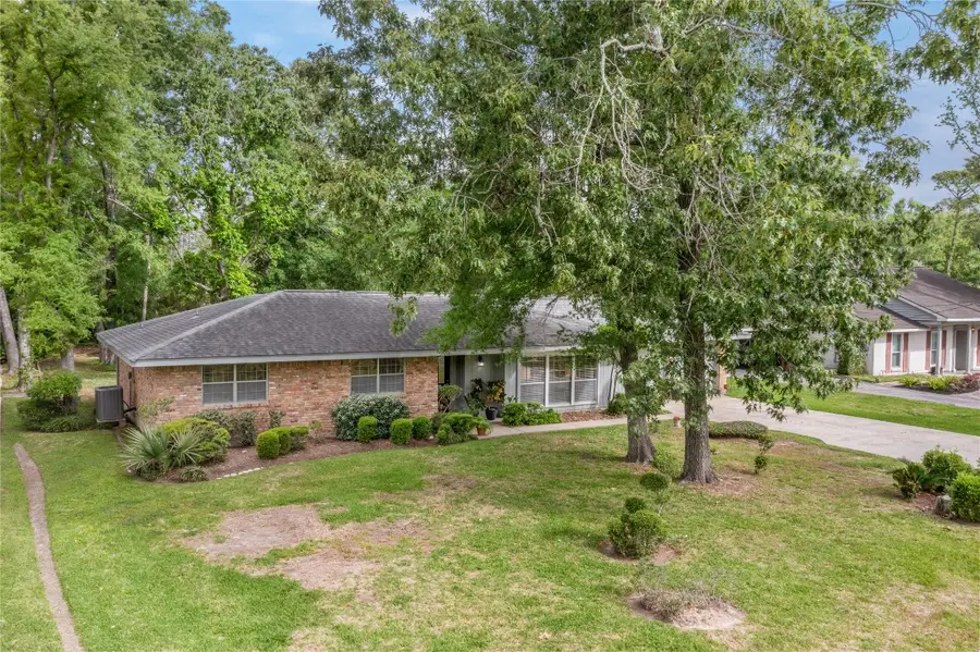 1301 Plantation Drive, Dickinson, TX 77539 - #3