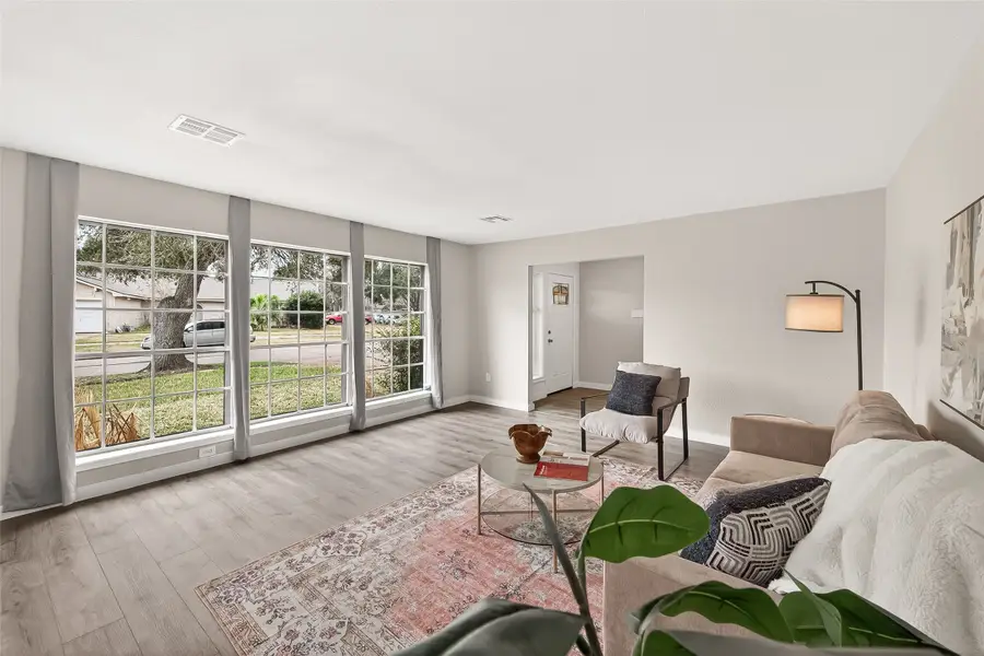 9110 Vickijohn Drive, Houston, TX 77031 - #2