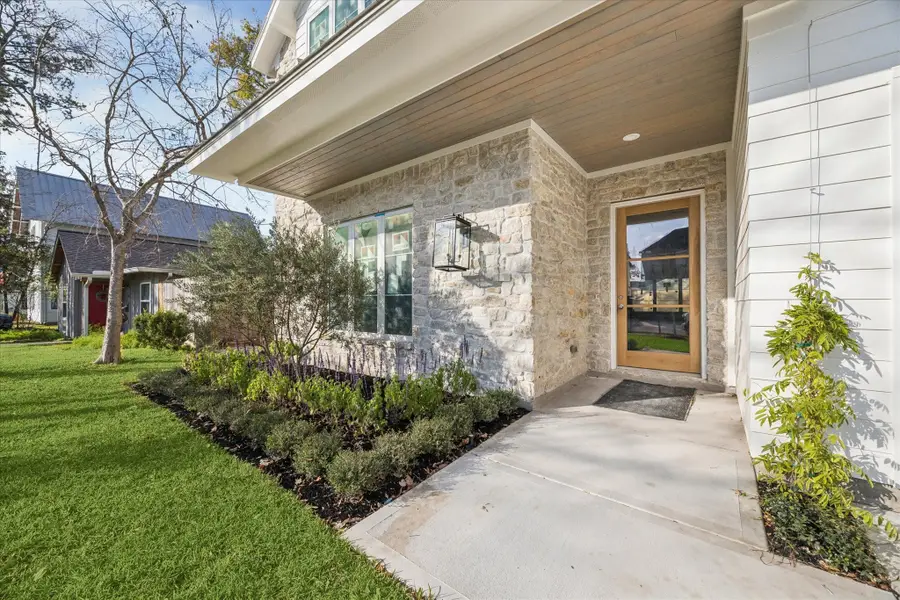 1438 Wakefield Drive, Houston, TX 77018 - Image #2