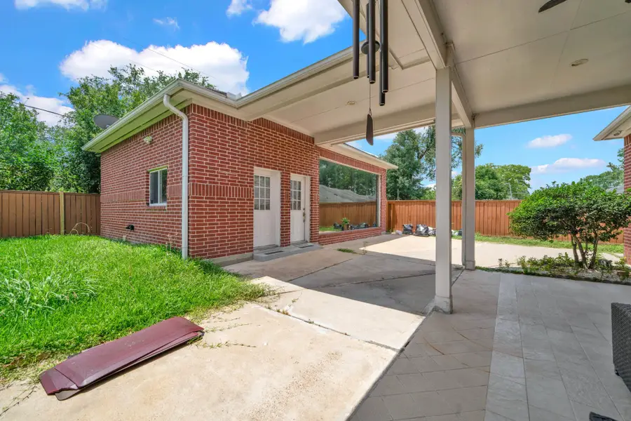 4317 Willowbend Boulevard, Houston, TX 77035 - #3