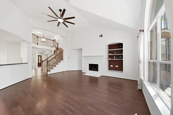 51 N Scribewood Circle, The Woodlands, TX 77382