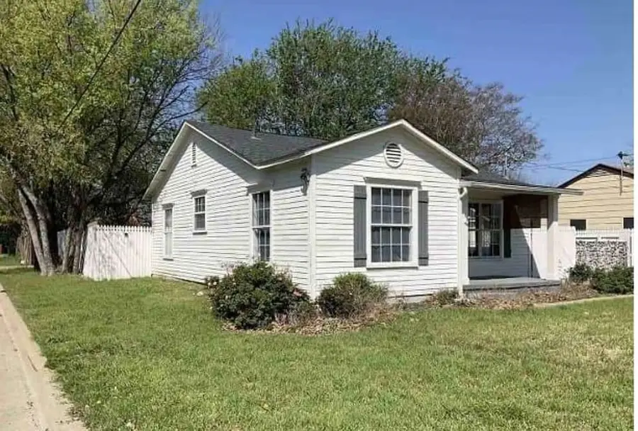 1415 N Waddill Street, McKinney, TX 75069 - #2