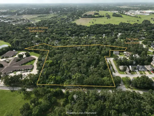 343 Country Club Drive, Caldwell, TX 77836