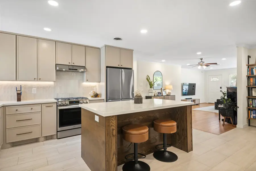 4830 Hummingbird Street, Houston, TX 77035 - #3