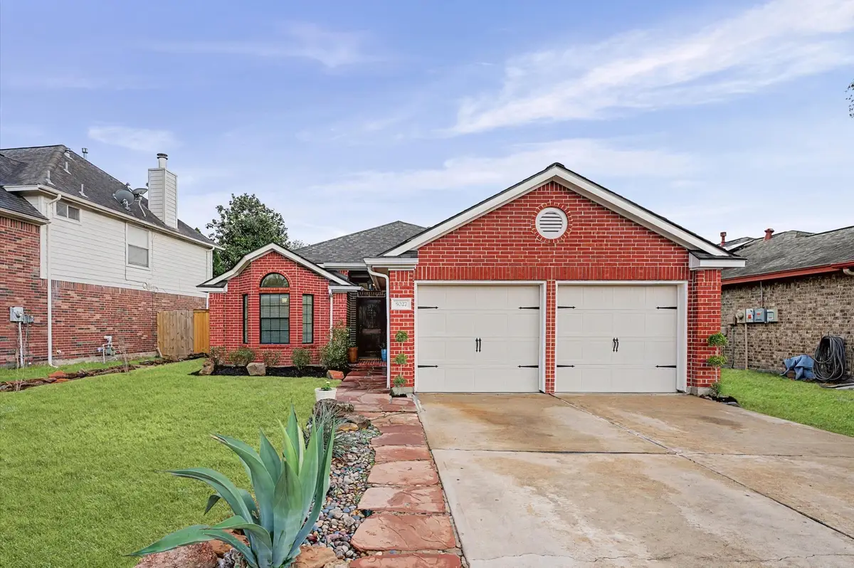5027 E Fallen Bough Drive, Houston, TX 77041 - Image #1