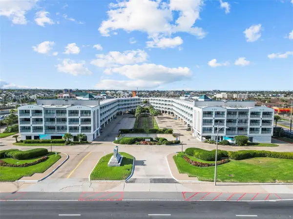 6102 Seawall Boulevard #145, Galveston, TX 77551