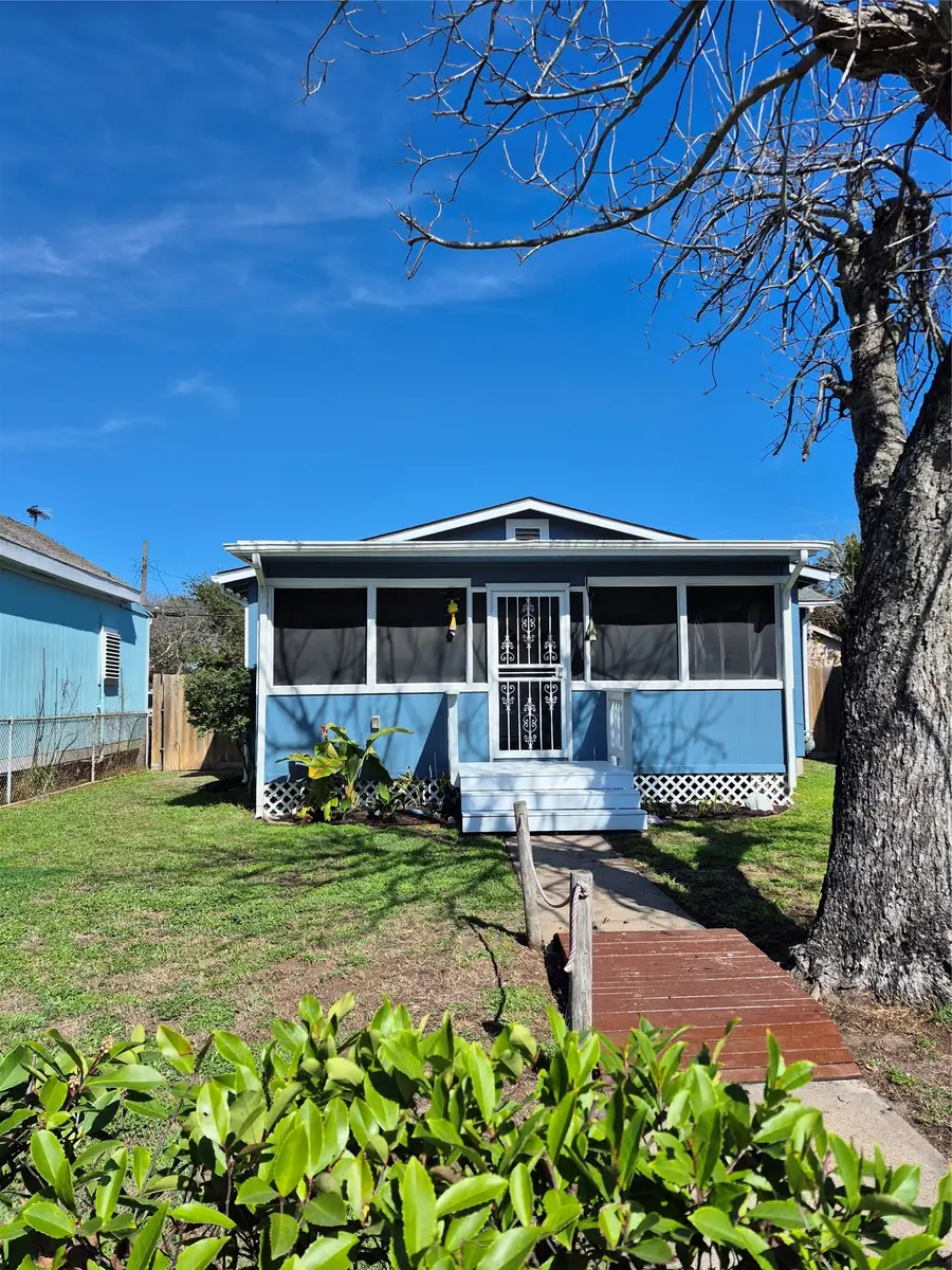 5120 Avenue S, Galveston, TX 77551 - #2
